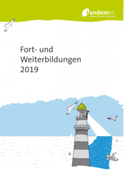 Titelseite des Fortbildungsprogramms 2019 der tandem BTL, Kinder- und Jugendhilfe in Berlin