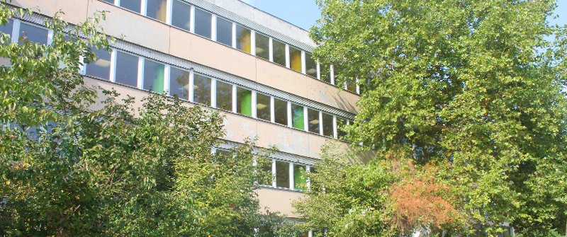 Schulsozialarbeit an der Schule am Wildgarten, Grundschule und Schule der Sekundarstufe I mit dem Förderschwerpunkt „Lernen“, Schulgebäude Schulsozialarbeit an der Schule am Wildgarten, Grundschule und Schule der Sekundarstufe I mit dem Förderschwerpunkt „Lernen“, Schulgebäude